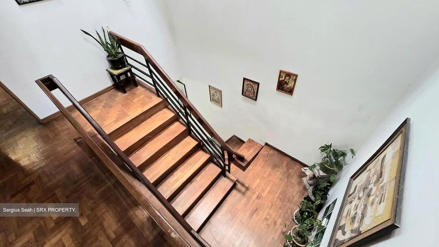 Golden Rise Estate (D21), Terrace #622509961